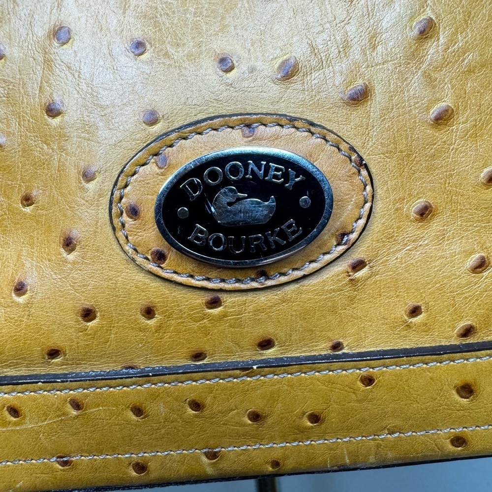 VTG Dooney & Bourke Ostrich-Textured Leather Tote Handbag - Picture 11 of 16